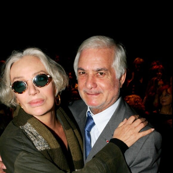 Marie Laforêt et Jean-Claude Brialy en 2006 lors de la Fashion Week à Paris.