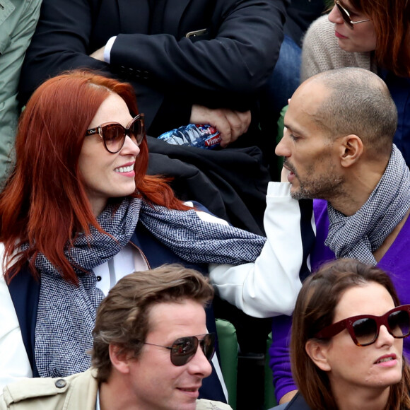 Audrey Fleurot et son compagnon Djibril Glissant dans les tribunes des internationaux de France de Roland Garros à Paris le 4 juin 2016. © Moreau - Jacovides / Bestimage04/06/2016 - Paris