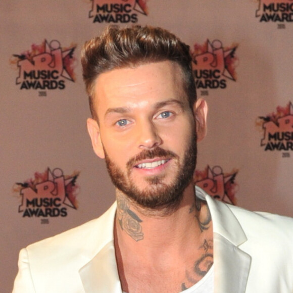 Charles Aznavour, M. Pokora  - Arrivées à la 17ème cérémonie des NRJ Music Awards 2015 au Palais des Festivals à Cannes, le 7 novembre 2015. © Rachid Bellak/Bestimage