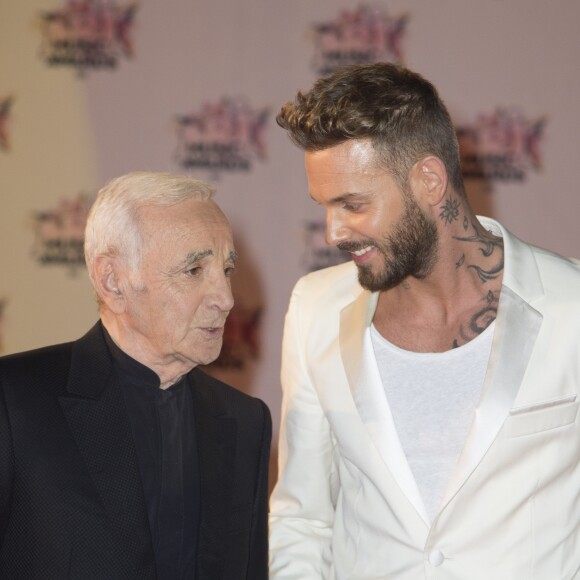 Charles Aznavour et M. Pokora (Matt Pokora) - Arrivées à la 17ème cérémonie des NRJ Music Awards 2015 au Palais des Festivals à Cannes, le 7 novembre 2015.