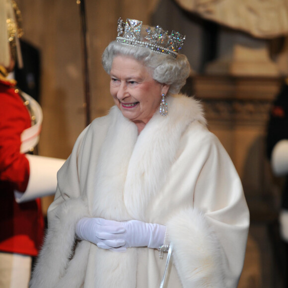 La reine Elizabeth II à Londres, le 3 décembre 2008.