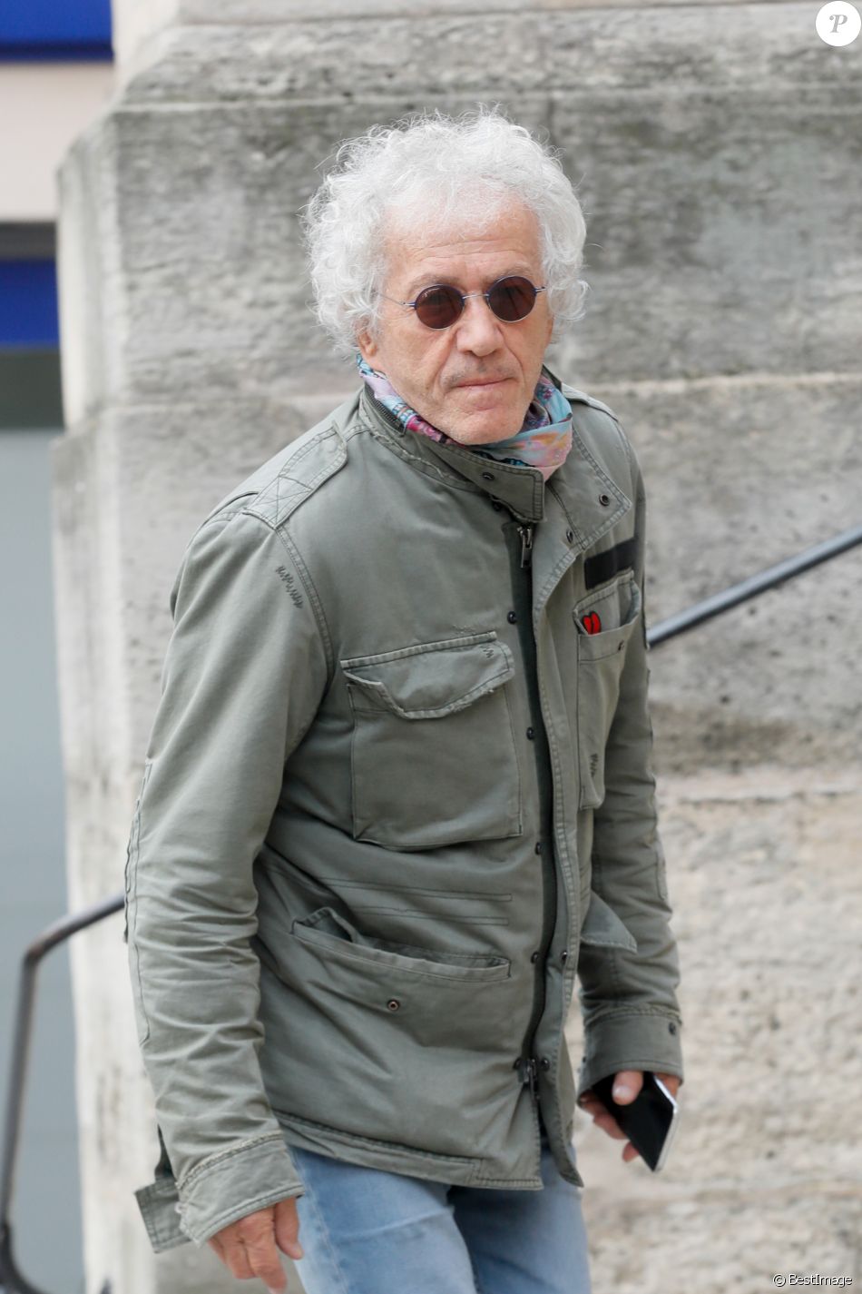 JeanLuc Moreau Arrivées aux obsèques de la comédienne Pascale