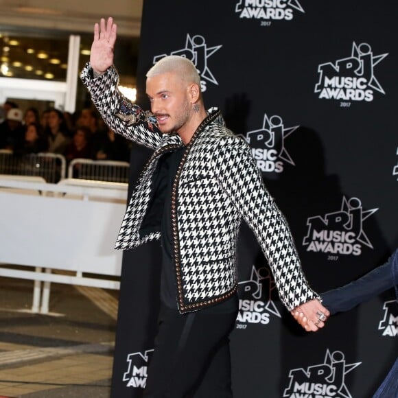 Le chanteur français M. Pokora (Matt Pokora) et sa compagne la chanteuse américaine Christina Milian - 19ème édition des NRJ Music Awards à Cannes le 4 novembre 2017. © Dominique Jacovides/Bestimage