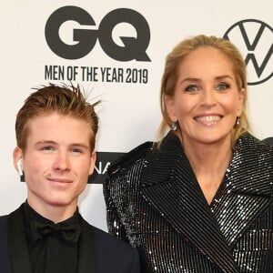 Sharon Stone et son fils Roan Joseph Bronstein assistent aux "GQ Men of the Year Awards 2019" à l'Opéra-Comique de Berlin, le 7 novembre 2019.