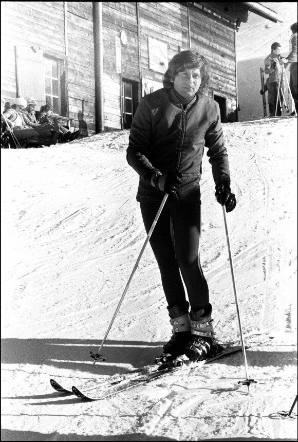 Roman Polanski à Gstaad au ski dans les années 1975. 