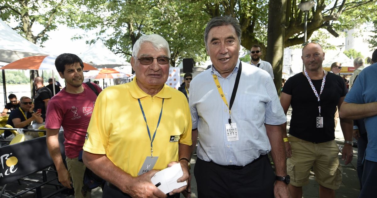 Cyclisme - Raymond Poulidor - 1973 - maillot et fankaart