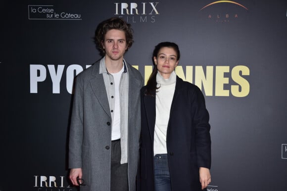 Thomas Soliveres et sa compagne Lucie Boujenah - Avant-première du film "Pygmalionnes" au Forum des Images à Paris, le 12 novembre 2019. © Giancarlo Gorassini/Bestimage