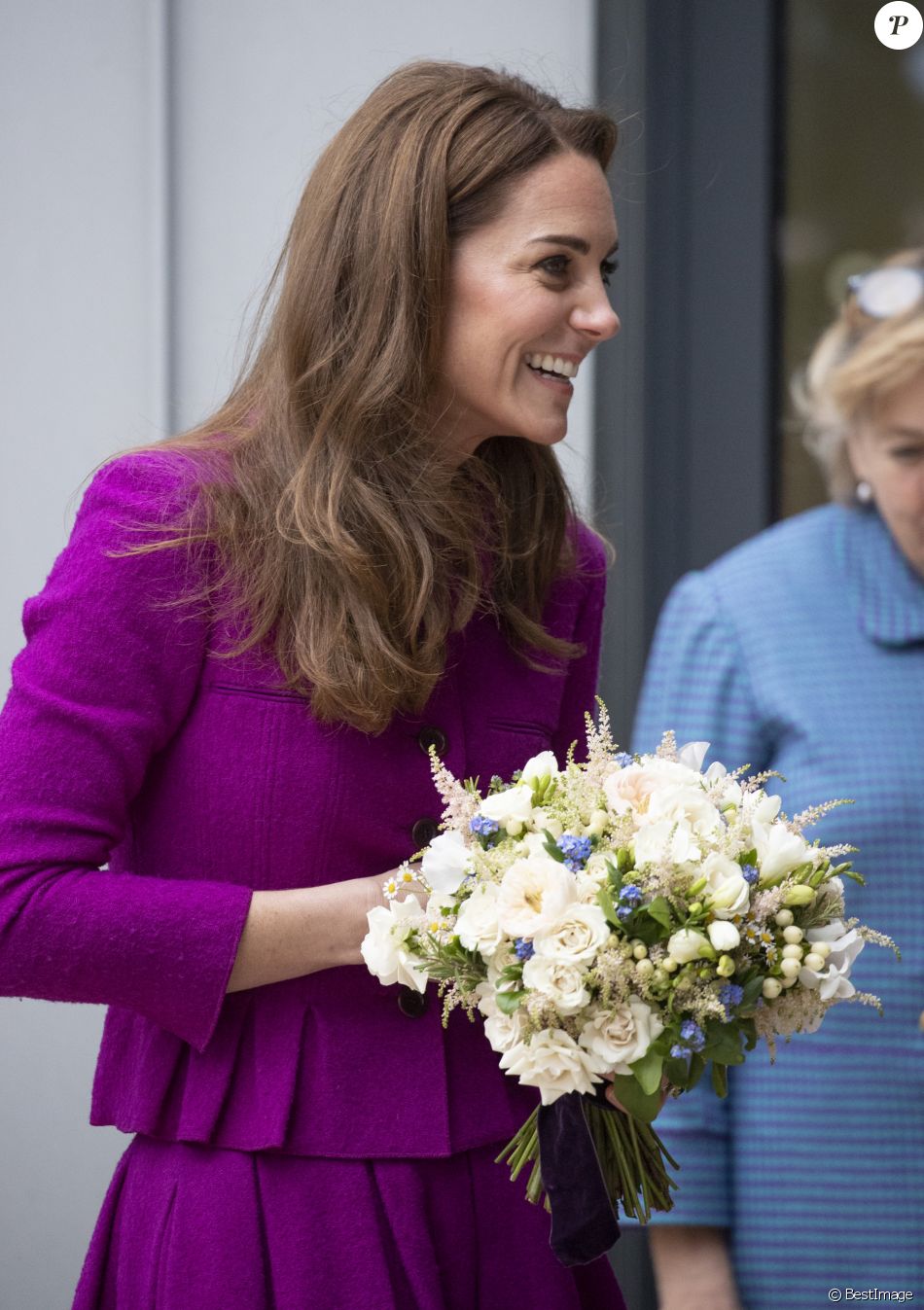 CASA REAL BRITÁNICA - Página 67 5193923-kate-middleton-marraine-des-hopitaux-po-950x0-1