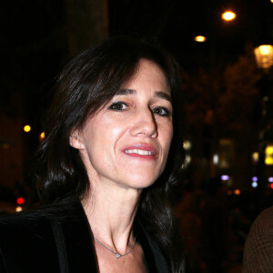 Charlotte Gainsbourg - Arrivée des people à l'avant-première du film "Mon chien stupide" au cinéma UGC Normandie à Paris, le 22 octobre 2019. © Jonathan Rebboah/Panoramic