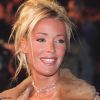 Ophélie Winter arrive aux 2e NRJ Music Awards. Cannes. Le 20 janvier 2001.