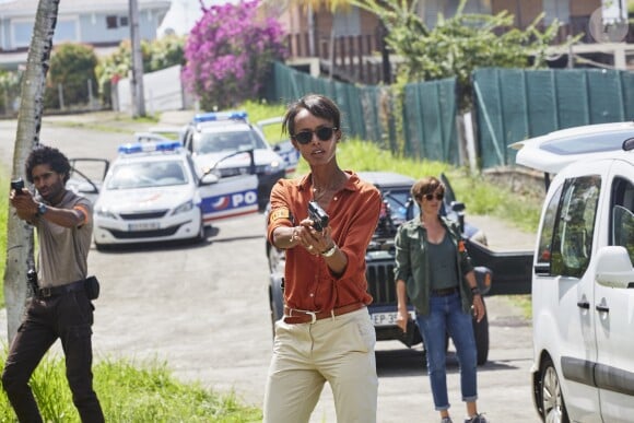 Exclusif - Sonia Rolland, Béatrice De la Boulaye et Julien Beramis sur le tournage de la série "Tropiques criminels" en Martinique diffusée le 22 novembre sur France 2. Le 8 mai 2019 © Sylvie Castioni / Bestimage