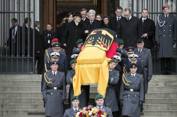 Joachim Gauck, Marianne von Weizsaecker - Obsèques de l'ancien président de la république fédérale d'Allemagne Richard von Weizsäcker en la cathédrale de Berlin en Allemagne le 11 février 2015.