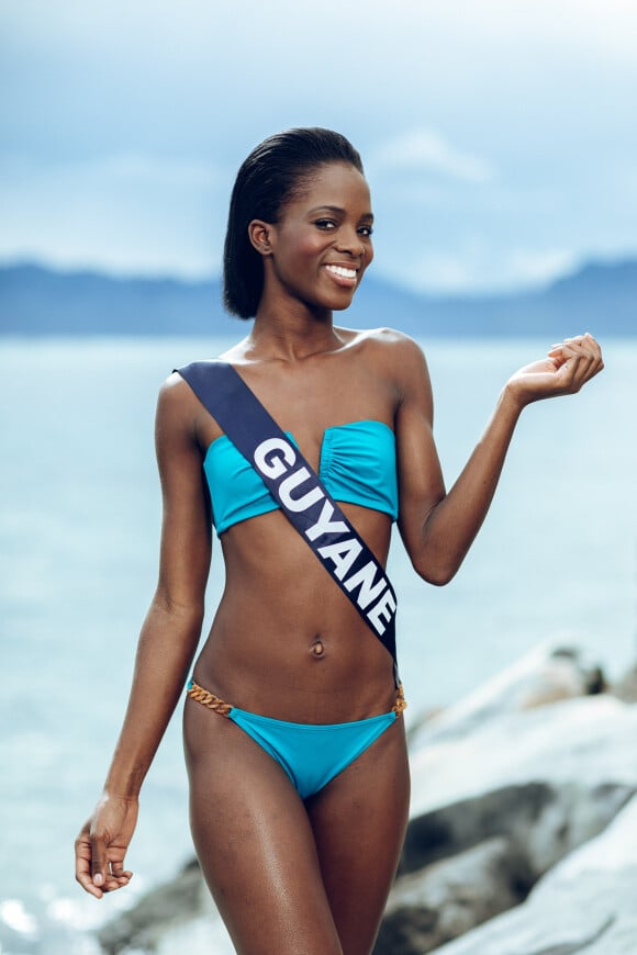 Miss Guyane, Dariana Abe, lors du voyage Miss France 2020, à Tahiti, en novembre 2019.
