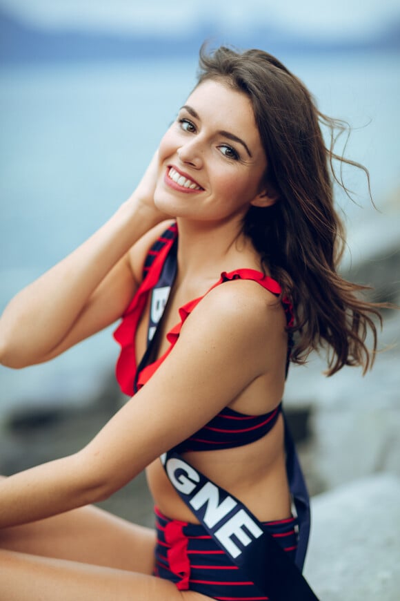 Miss Bretagne, Romane Edern, lors du voyage Miss France 2020, à Tahiti, en novembre 2019.