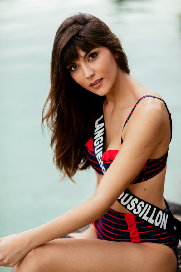 Miss Languedoc-Roussillon, Lucie Caussanel, lors du voyage Miss France 2020, à Tahiti, en novembre 2019.
