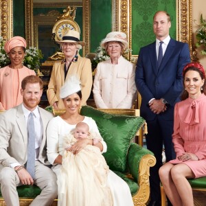 La mère de Meghan Doria Raglan, Camilla Parker Bowles, duchesse de Cornouailles, le prince Charles, prince de Galles, le prince William, duc de Cambridge, et Catherine (Kate) Middleton, duchesse de Cambridge, lady Jane Fellowes, lady Sarah McCorquodale - Le prince Harry et Meghan Markle, duc et duchesse de Sussex, photos du baptème de leur fils Archie Harrison Mountbatten-Windsor. Windsor, le 6 juillet 2019. ©Chris Allerton via Bestimage