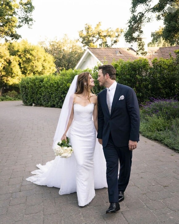 Après un an de romance, Chris Pratt et Katherine Schwarzenegger se sont mariés lors d'une cérémonie intime célébrée en Californie, en juin 2019. La mariée portait une robe Giorgio Armani.