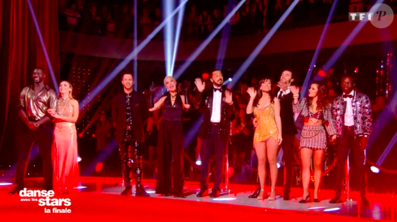 Début de la finale de "Danse avec les stars" en direct sur TF1, le 23 novembre 2019.