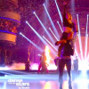 Fauve Hautot et Sami El Gueddari lors de la finale de "Danse avec les stars" en direct sur TF1, le 23 novembre 2019.