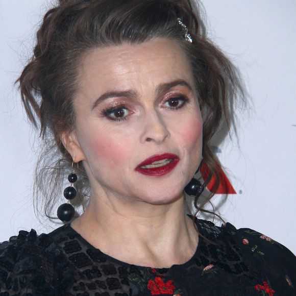 Helena Bonham Carter - Soirée de présentation de la saison 3 de la série "The Crown" dans le cadre du AFI FEST 2019 au TCL Chinese Theatre à Hollywood, Los Angeles, le 16 novembre 2019.