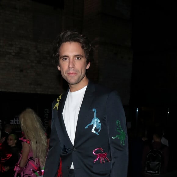 Mika - Les célébrités arrivent à la soirée des "2019 Attitude Awards" à Londres, le 9 octobre 2019.