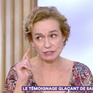 Sandrine Bonnaire dans l'émission "C à Vous", sur France 5. Le 27 novembre 2019.