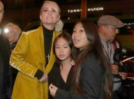 Laeticia Hallyday : Émue avec Jade et Joy pour retrouver Johnny à l'Olympia