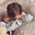 Romy, la fille de Tiffany et Justin de "Mariés au premier regard", complice avec sa soeur Zélie, le 2 décembre 2019, Instagram