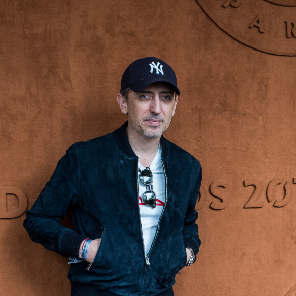 Gad Elmaleh - People au village pour la finale hommes lors des internationaux de France de tennis de Roland Garros 2019 à Paris le 9 juin 2019. © Jacovides - Moreau / Bestimage