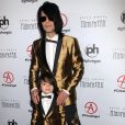 Johnny Christopher et son père Criss Angel à la 30ème soirée annuelle Producers Guild Awards à l'hôtel The Beverly Hilton à Beverly Hills, Los Angeles, le 19 janvier 2019