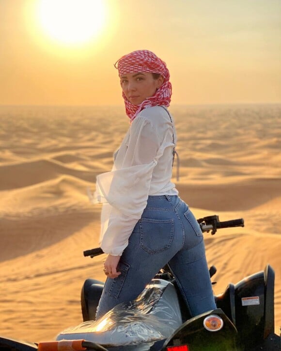 Agathe Auproux en vacances à Dubai, le 25 novembre 2019