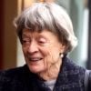 Exclusif - Dame Maggie Smith fait du shopping dans le quartier de Knightsbridge à Londres, Royaume Uni, le 13 avril 2018.