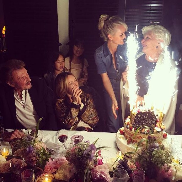 Line Renaud fête son anniversaire avec ses amis stars, le 5 juillet 2016