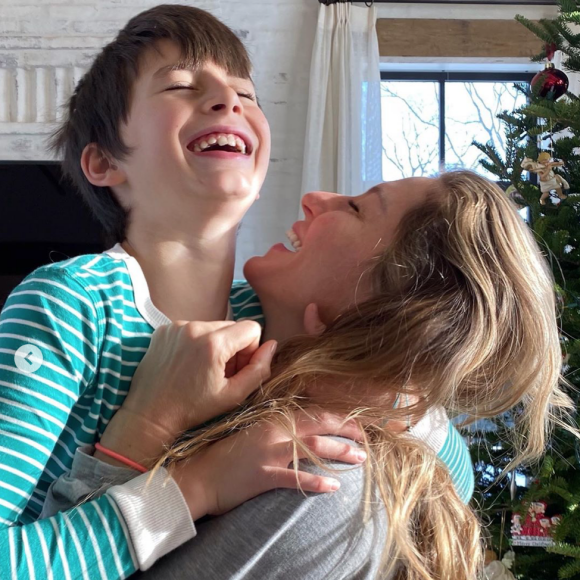 Gisele Bündchen et son fils Benjamin. Décembre 2019.