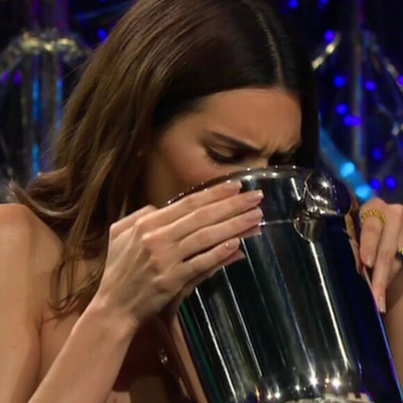 Kendall Jenner et Harry Styles dans "Spill Your Guts Or Fill Your Guts" pour l'émission "The Late Late Show With James Corden". Décembre 2019. ©CBS / UK Backgrid via Bestimage