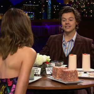 Kendall Jenner et Harry Styles dans "Spill Your Guts Or Fill Your Guts" pour l'émission "The Late Late Show With James Corden". Décembre 2019. ©CBS / UK Backgrid via Bestimage