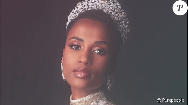 Zozibini Tunzi a été élue Miss Univers le 8 décembre 2019 à Atlanta, et la jeune femme semble être très engagée.