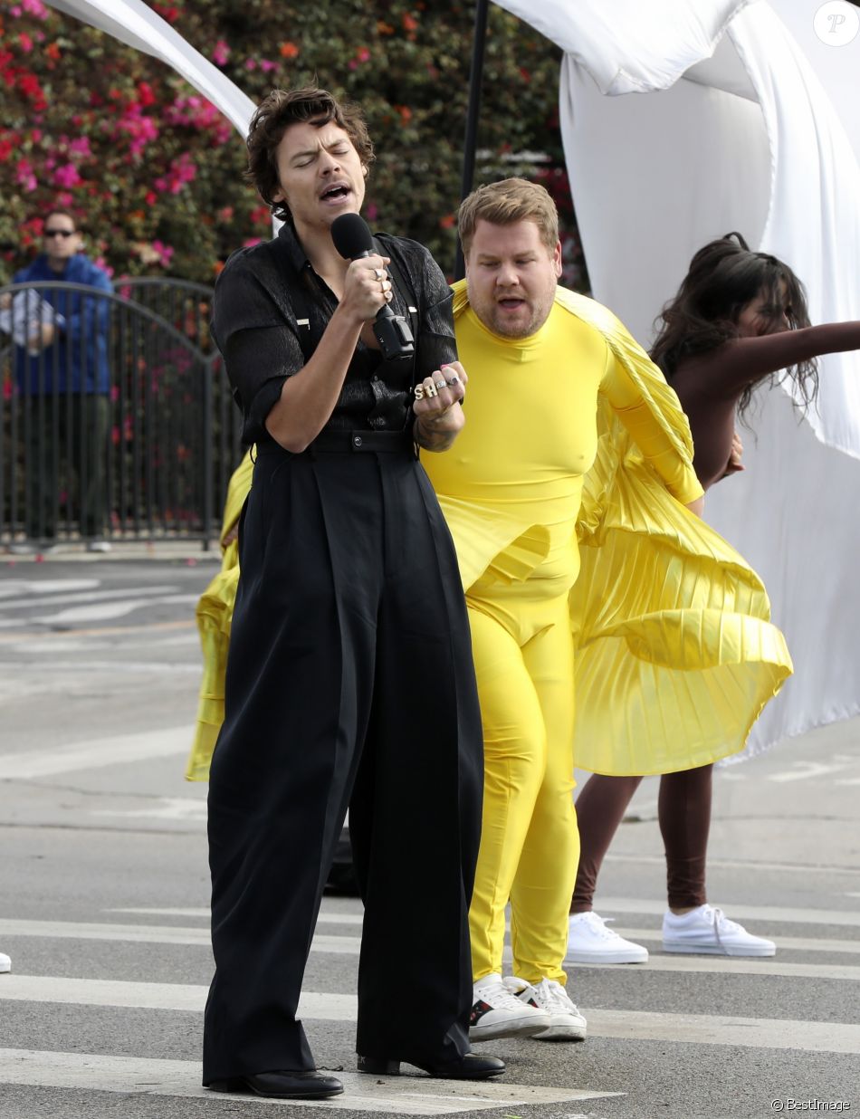 James Corden et Harry Styles en tournage sur l'émission ...