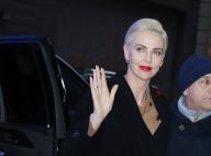 Charlize Theron revient sur la nuit où sa mère a tué son père