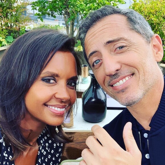 Gad Elmaleh et Karine Le Marchand lors du tournage de l'émission "Une ambition intime" diffusée le 16 décembre 2019 sur M6.