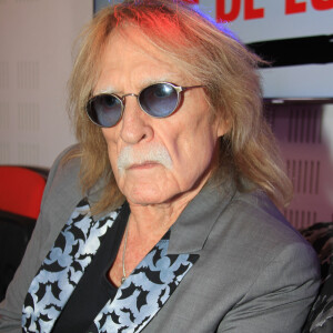Exclusif - Le chanteur Christophe - People lors de l'enregistrement de l'émission "Le Show de Luxe" sur la Radio Voltage à Paris. Le 19 juin 2019 © Philippe Baldini / Bestimage