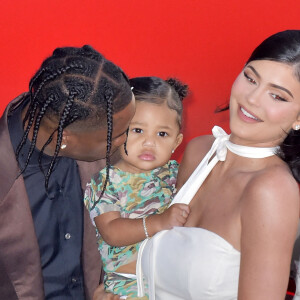 Travis Scott, Kylie Jenner et leur fille, Stormi Webster, à la première du documentaire Netflix  "Travis Scott: Look Mom I Can Fly"  à Santa Monica le 27 août 2019