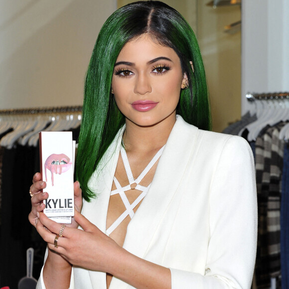 Kylie Jenner pendant l'événement de présentation de son "Lip Kit" à Los Angeles en Novembre 2015