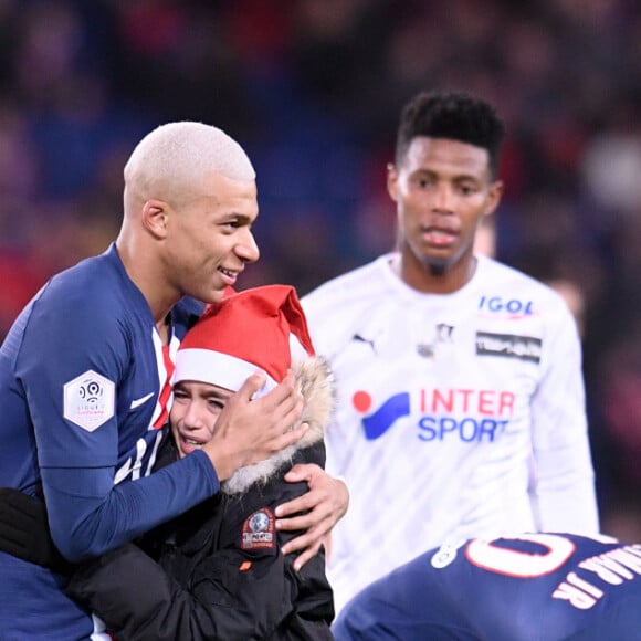 Kylian Mbappé lors du match de Ligue 1 Conforama Paris Saint-Germain - Amiens SC au Parc des Princes. Paris, le 21 décembre 2019.