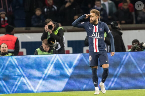 Neymar lors du match de Ligue 1 Conforama Paris Saint-Germain - Amiens SC au Parc des Princes. Paris, le 21 décembre 2019.