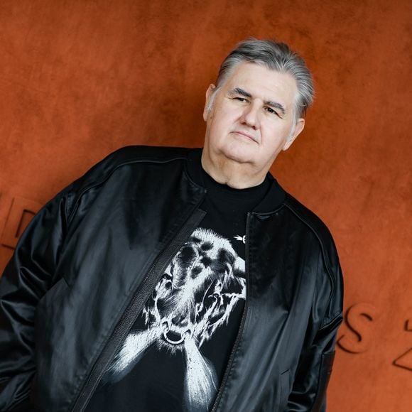 Pierre Ménès - Célébrités dans le village des internationaux de France de tennis de Roland Garros à Paris, France, le 31 mai 2019. © Jacovides-Moreau/Bestimage