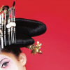 Clara Morgane tease les photos de son calendrier 2020, inspiré du Japon et de la culture geisha. Décembre 2019.