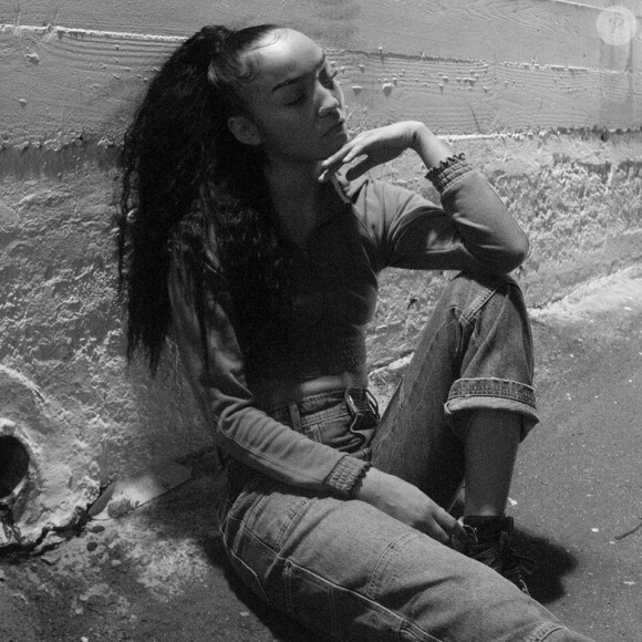 La jeune rappeuse américaine Lexii Alijai est morte le 1er janvier 2020 à seulement 21 ans.