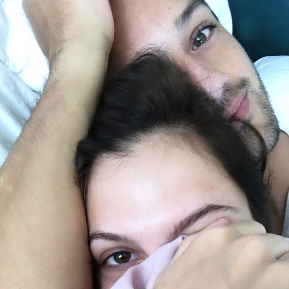 Iris Mittenaere et Diego El Glaoui en vacances à Los Angeles le 27 décembre 2019.