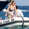 Exclusif - Lady Kitty Spencer, nièce de la princesse Diana, et son compagnon Michael Lewis font un petit tour au Club 55 à Saint-Tropez le 20 août 2019. © Jacovides / Moreau / Bestimage
